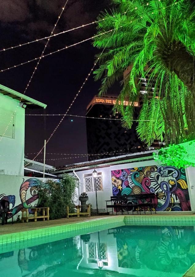 דירות גויאניה Quartos Privativos Marista Piscina Churrasqueira מראה חיצוני תמונה